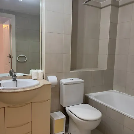 Oasis Mediterraneo - Escapada Con Piscina En Lägenhet