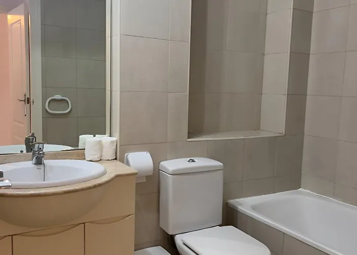 Oasis Mediterraneo - Escapada Con Piscina En Apartman